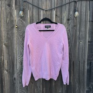 Banana Republic by Todd and Duncan Pink and Purple Cashmere V Neck Sweater medi
